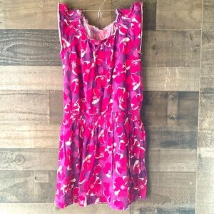 Girls 10/12 floral bright soft dress with elastic waist and flutter sleeves